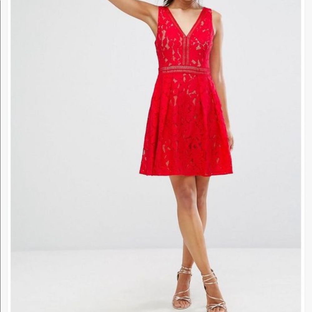 Oasis Lace Mini Skater Dress in Red. NWT
